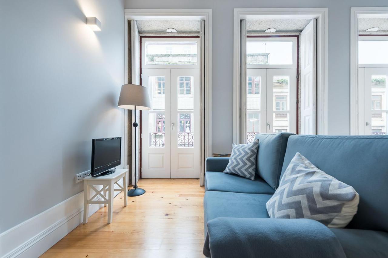 Lovelystay - Porto Windows With Ac By Central Station Eksteriør billede